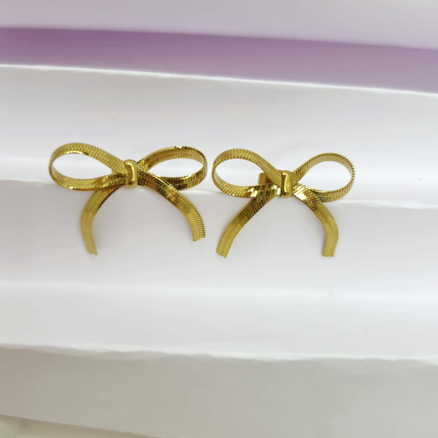 Bow Earings ( Snake Chain )